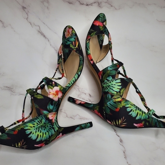 Marc Fisher Lace-Up Stilleto Heels BENETE II- Jungle Print Size Women's 5.5 - Picture 6 of 10